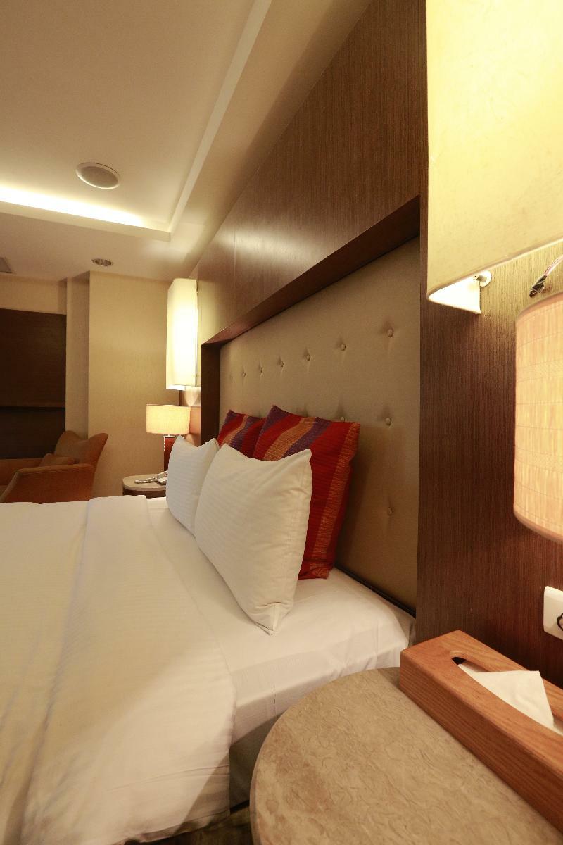 Jingan Classic Inn Zhonghe  Exterior photo